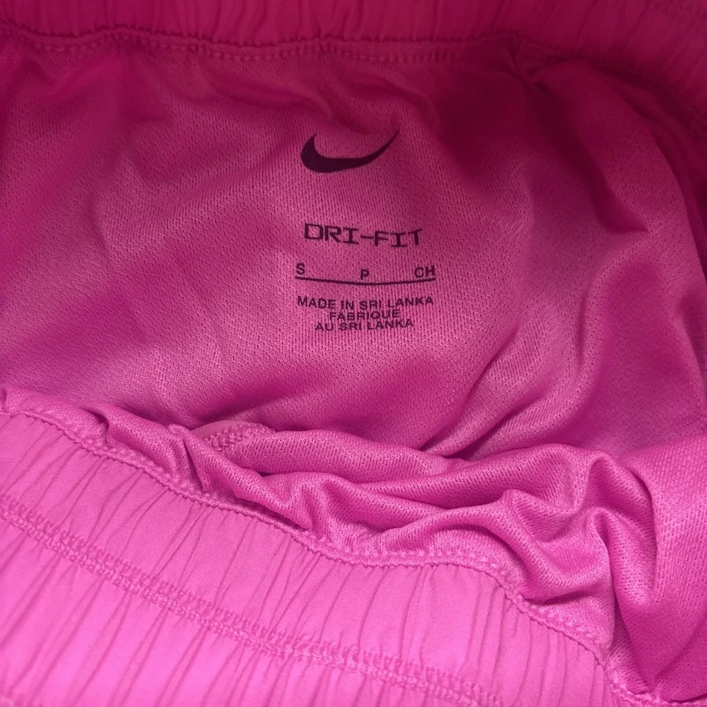 Nike Dri-FIT One Womens High-Rise Smocked Shorts Pink Running Gym DX6012-615‎ S - Picture 6 of 7
